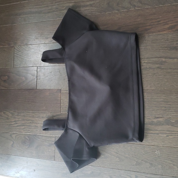 Cute Top - Picture 3 of 3